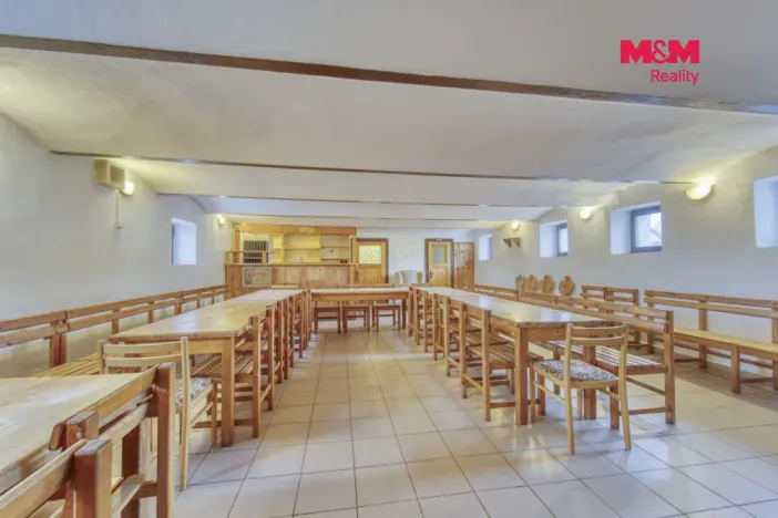 Prodej komerčního pozemku, Vráž, 16101 m2
