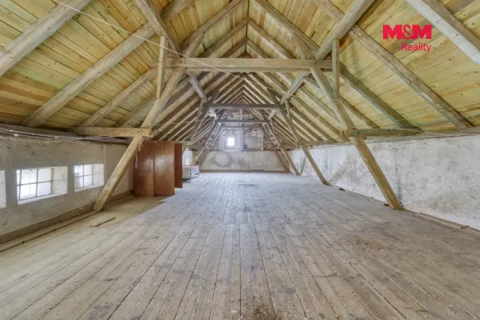 Prodej komerčního pozemku, Vráž, 16101 m2