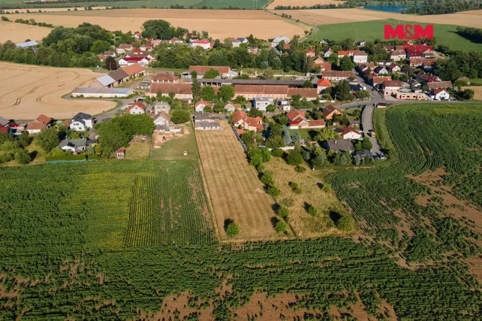 Prodej pozemku pro bydlení, Třibřichy, 3284 m2