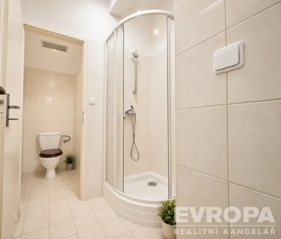 Pronájem kanceláře, Vrchlabí, Krkonošská, 160 m2