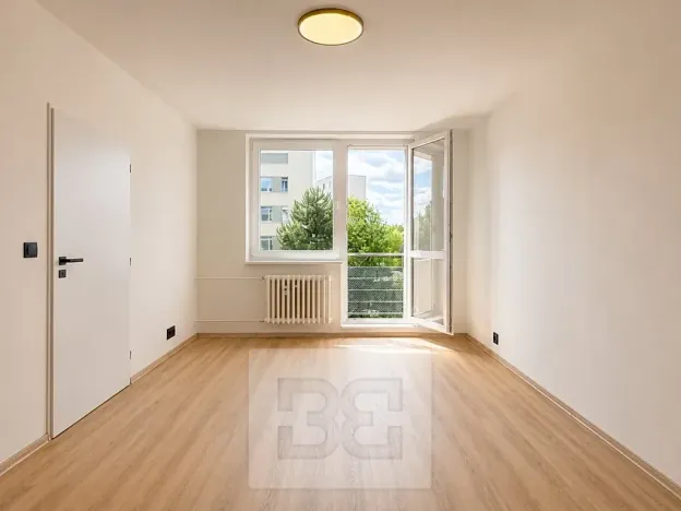 Pronájem bytu 2+kk, Brno, třída Generála Píky, 50 m2