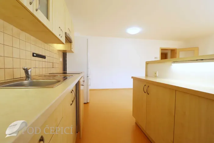 Pronájem bytu 2+kk, Brno - Husovice, Valchařská, 56 m2