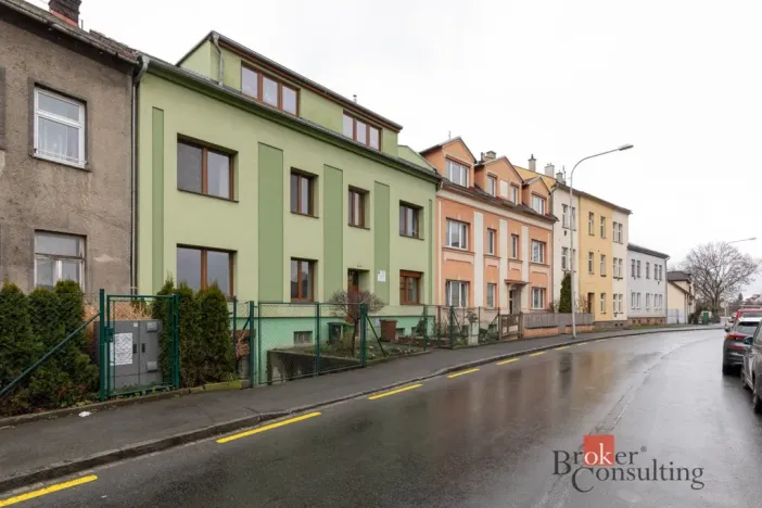Pronájem bytu 2+kk, Opava - Předměstí, Sadová, 41 m2