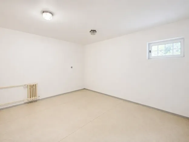 Pronájem kanceláře, Praha - Braník, U háje, 380 m2
