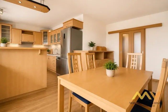 Prodej bytu 4+kk, Hradec Králové - Pražské Předměstí, Jungmannova, 90 m2