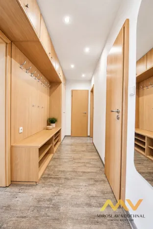 Prodej bytu 4+kk, Hradec Králové - Pražské Předměstí, Jungmannova, 90 m2