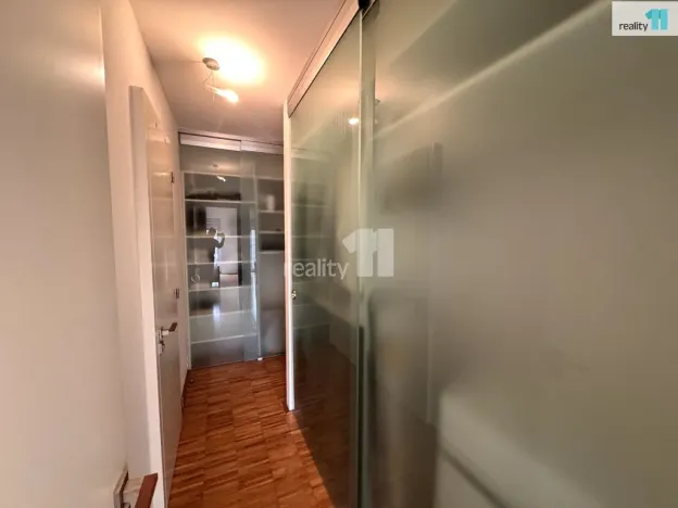Pronájem bytu 2+kk, Praha - Žižkov, Prokopova, 66 m2