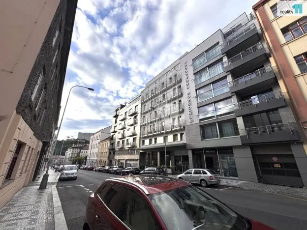 Pronájem bytu 2+kk, Praha - Žižkov, Prokopova, 66 m2