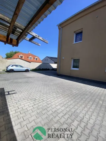 Pronájem bytu 1+1, Kladno, Školská, 35 m2
