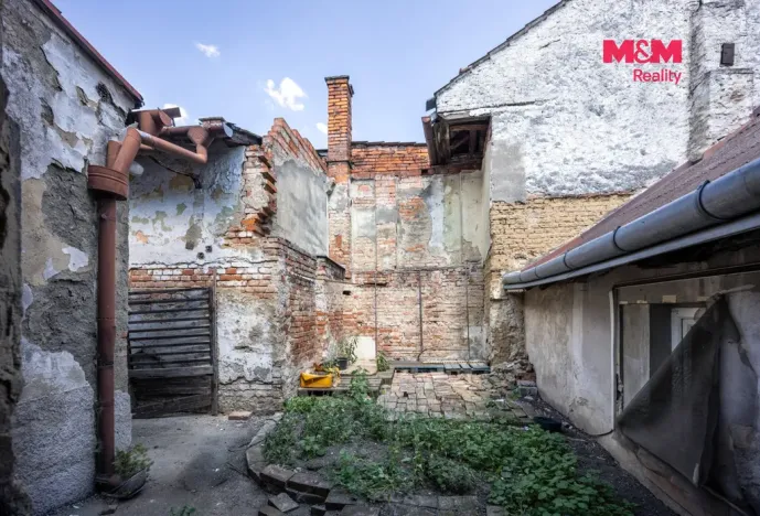 Prodej obchodního prostoru, Přerov - Přerov VI-Újezdec, Hlavní, 220 m2
