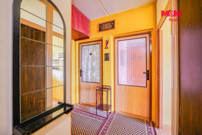 Prodej bytu 3+1, Karlovy Vary, Svatošská, 82 m2