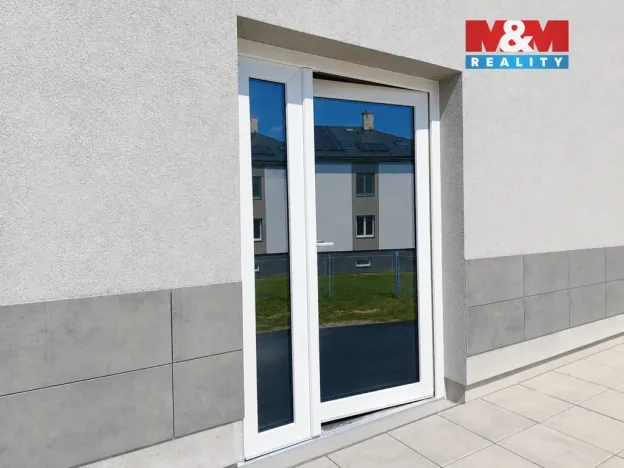 Pronájem obchodního prostoru, Frýdek-Místek - Frýdek, Bruzovská, 105 m2