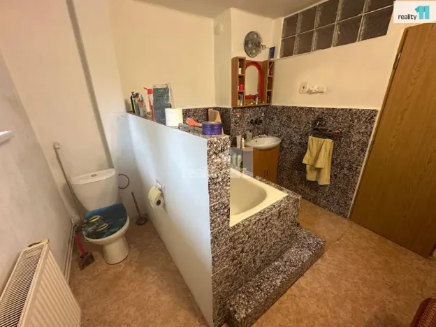 Prodej rodinného domu, Stráž pod Ralskem, Jezerní, 495 m2