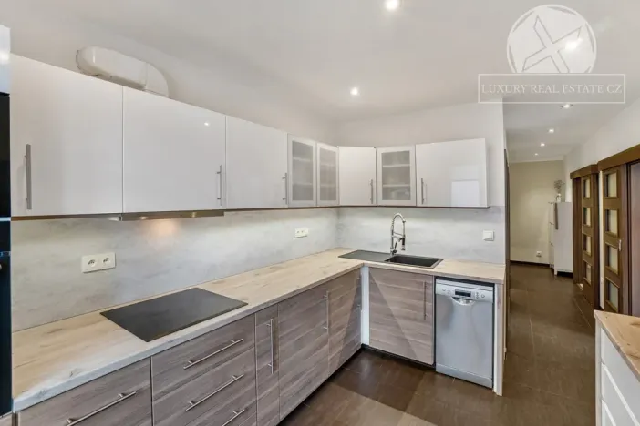 Prodej bytu 2+1, Praha - Strašnice, Na padesátém, 55 m2