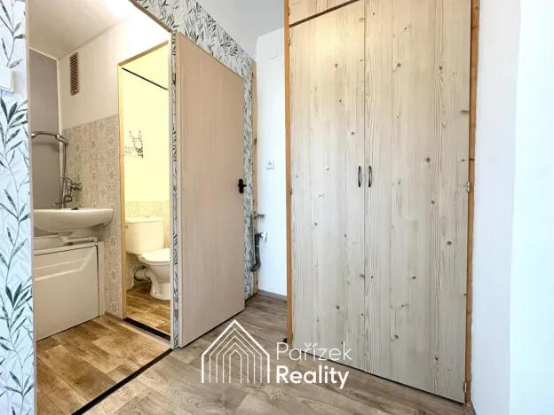 Pronájem bytu 1+kk, Náchod, Běloveská, 30 m2