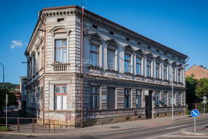 Prodej bytu 2+1, Trutnov - Dolní Předměstí, Úpské nábřeží, 85 m2