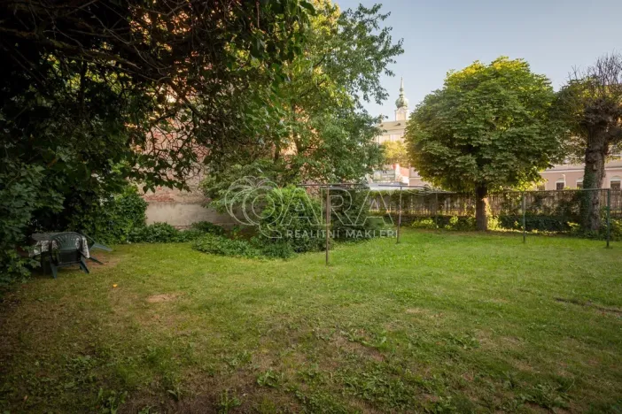 Prodej bytu 2+1, Trutnov - Dolní Předměstí, Úpské nábřeží, 85 m2