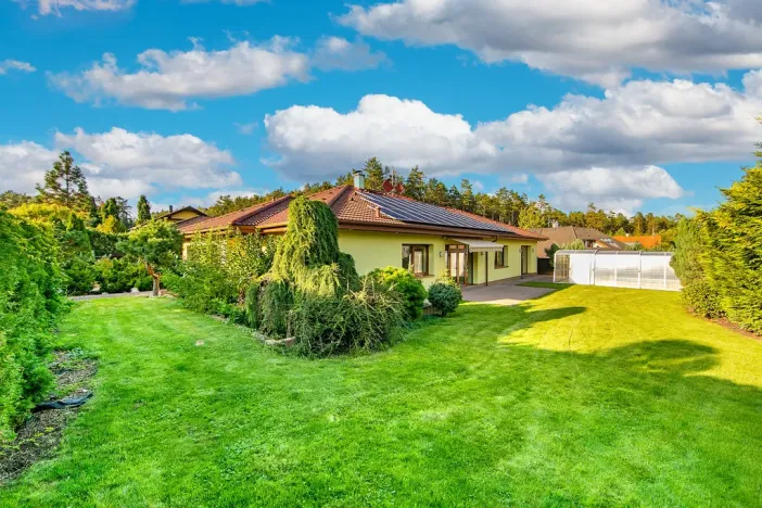 Prodej rodinného domu, Třemošná - Záluží, Lipová, 213 m2