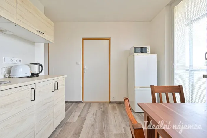 Pronájem bytu 2+1, Brno, Třískalova, 51 m2