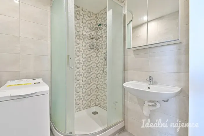Pronájem bytu 2+1, Brno, Třískalova, 51 m2