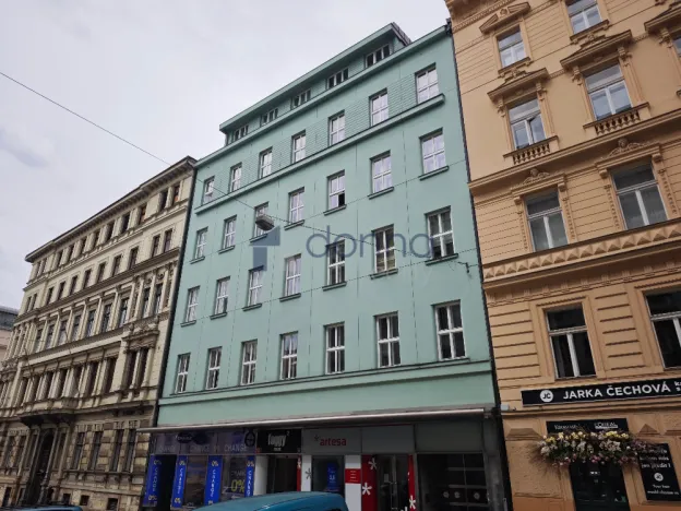 Pronájem kanceláře, Praha, Politických vězňů, 250 m2