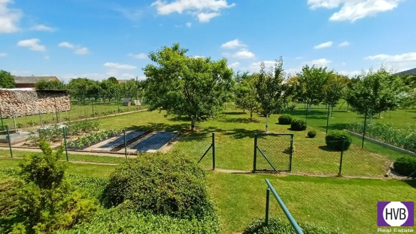 Prodej rodinného domu, Cholina, 131 m2