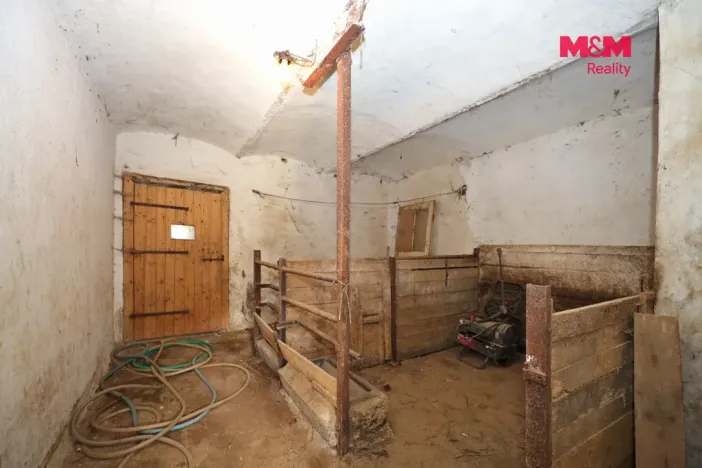Prodej rodinného domu, Černovice - Benešov, 265 m2