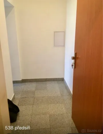 Pronájem bytu 1+kk, Praha - Vysočany, Freyova, 32 m2