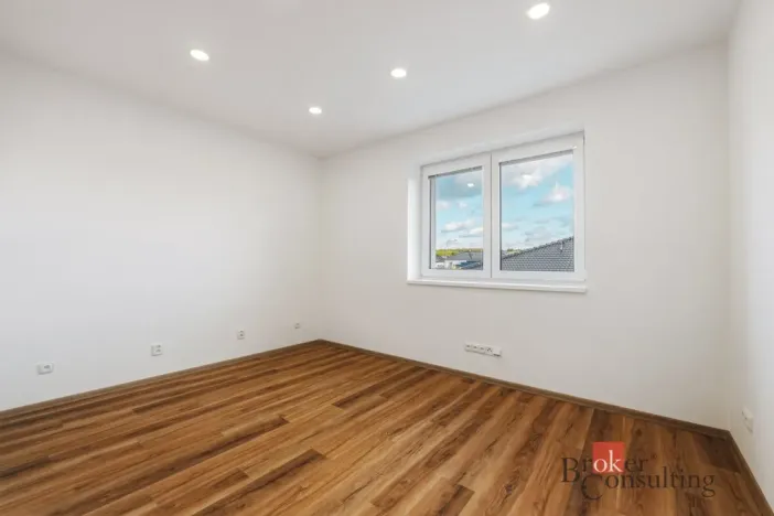 Prodej bytu 4+kk, Vejprnice, Manětínská, 81 m2