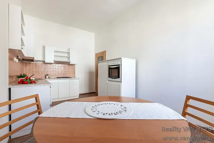 Prodej bytu 2+kk, Praha - Vokovice, Krátký lán, 42 m2