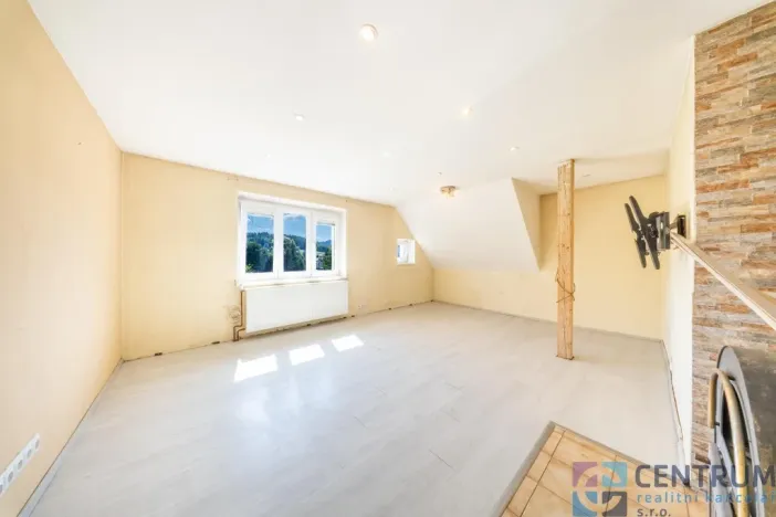 Prodej vícegeneračního domu, Tanvald, Polní, 244 m2