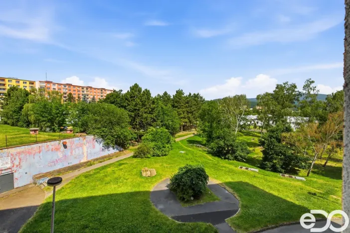 Prodej bytu 2+1, Chomutov, Pod Břízami, 59 m2
