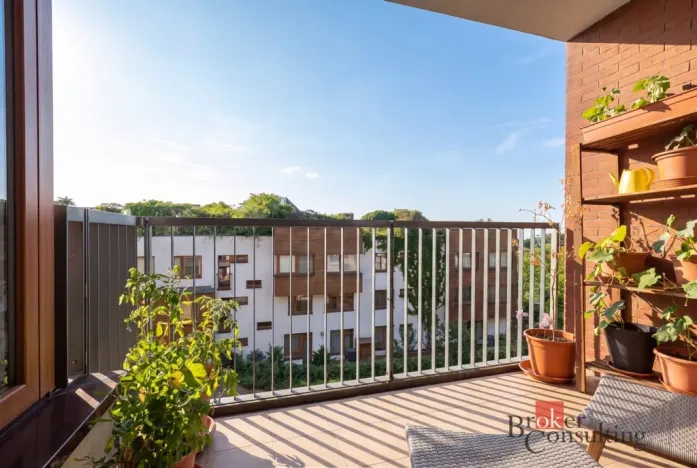 Prodej bytu 2+kk, Praha - Libeň, Nad Okrouhlíkem, 58 m2