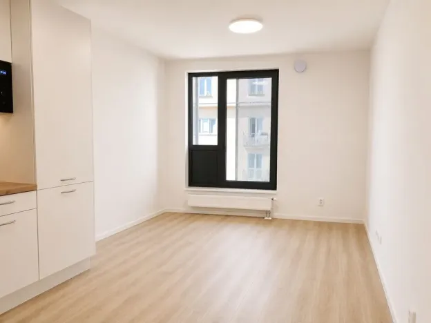 Pronájem bytu 1+kk, Praha - Košíře, Plzeňská, 26 m2