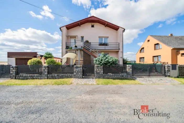 Prodej rodinného domu, Sluhy, 186 m2