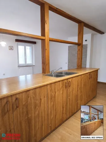 Prodej rodinného domu, Malečov - Horní Zálezly, 280 m2