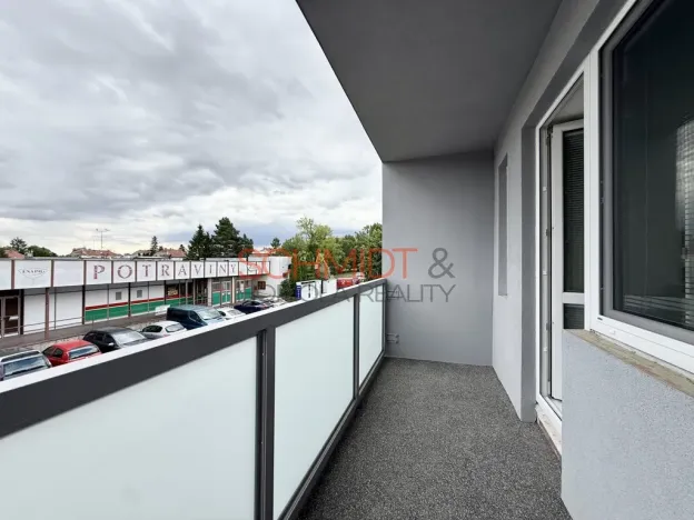 Pronájem bytu 3+kk, Hustopeče, U Větrolamu, 75 m2