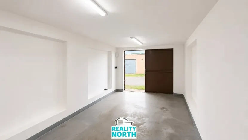 Prodej garáže, Ústí nad Labem - Klíše, Okružní, 21 m2