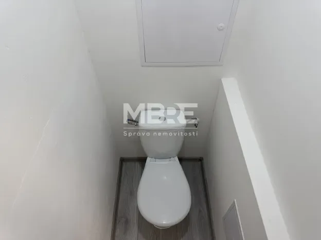 Pronájem bytu 2+1, Kadaň, Chomutovská, 53 m2