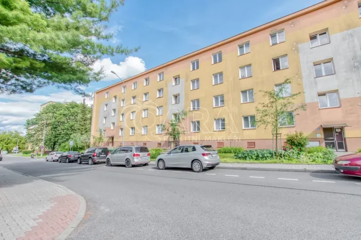 Pronájem bytu 2+1, Dřevohryzy, 51 m2