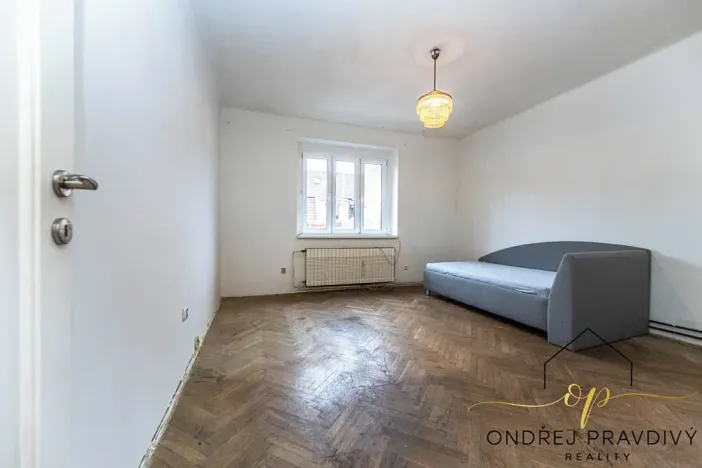 Prodej bytu 2+kk, Praha - Hloubětín, V chaloupkách, 58 m2