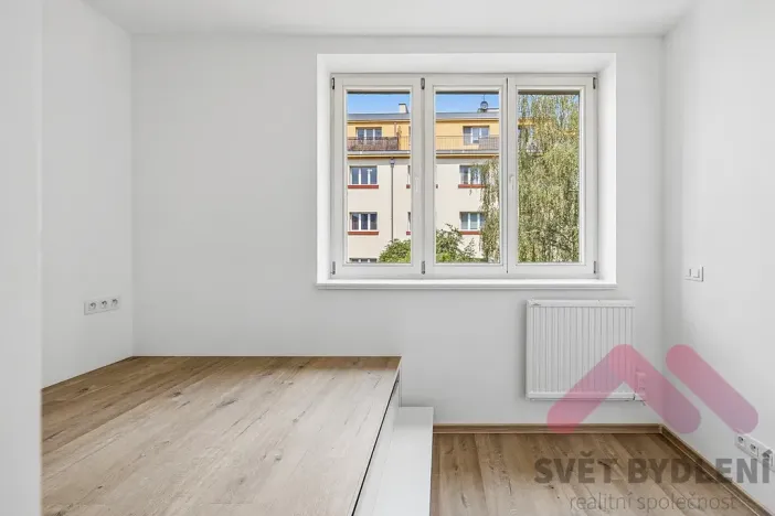 Pronájem bytu 1+kk, Praha - Žižkov, Biskupcova, 25 m2