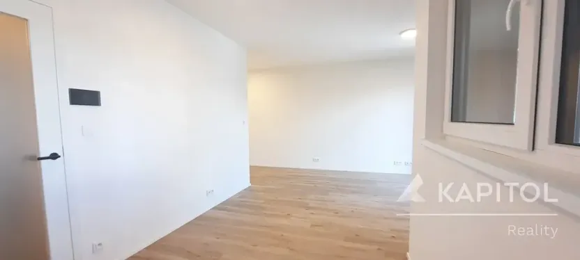 Pronájem bytu 1+kk, Praha - Stodůlky, Hábova, 40 m2