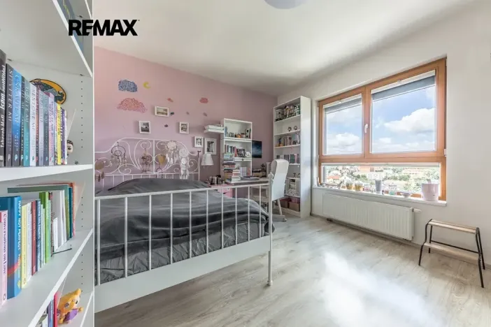 Prodej bytu 5+kk, Praha - Modřany, K Vystrkovu, 134 m2