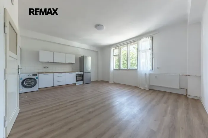 Prodej bytu 2+kk, Praha - Vinohrady, Soběslavská, 43 m2