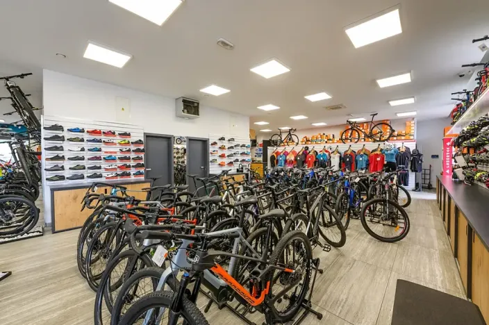 Pronájem obchodního prostoru, Plzeň, Otýlie Beníškové, 274 m2
