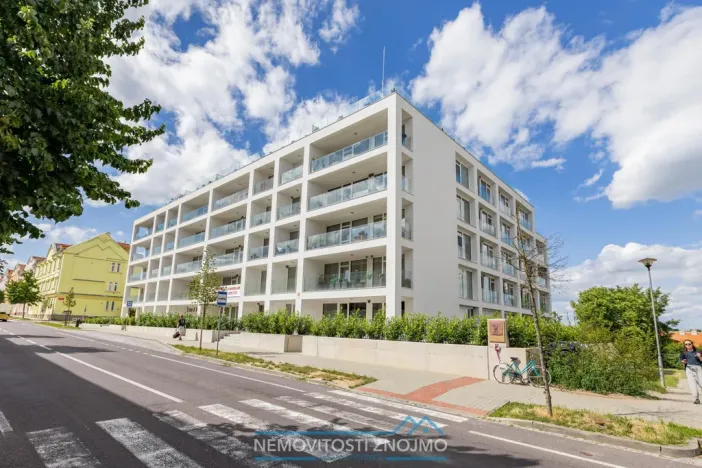 Prodej atypického bytu, Znojmo, Jarošova, 235 m2