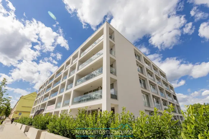 Prodej atypického bytu, Znojmo, Jarošova, 235 m2