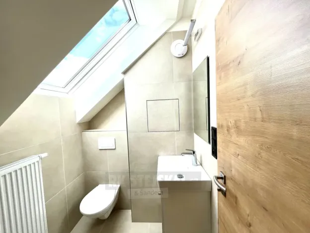 Pronájem bytu 2+kk, Kamenný Újezd, Budějovická, 42 m2