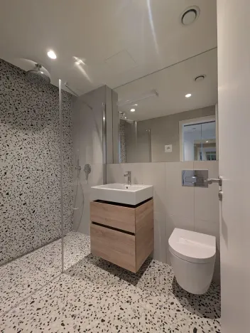 Pronájem bytu 1+kk, Praha - Radlice, U Komína, 34 m2